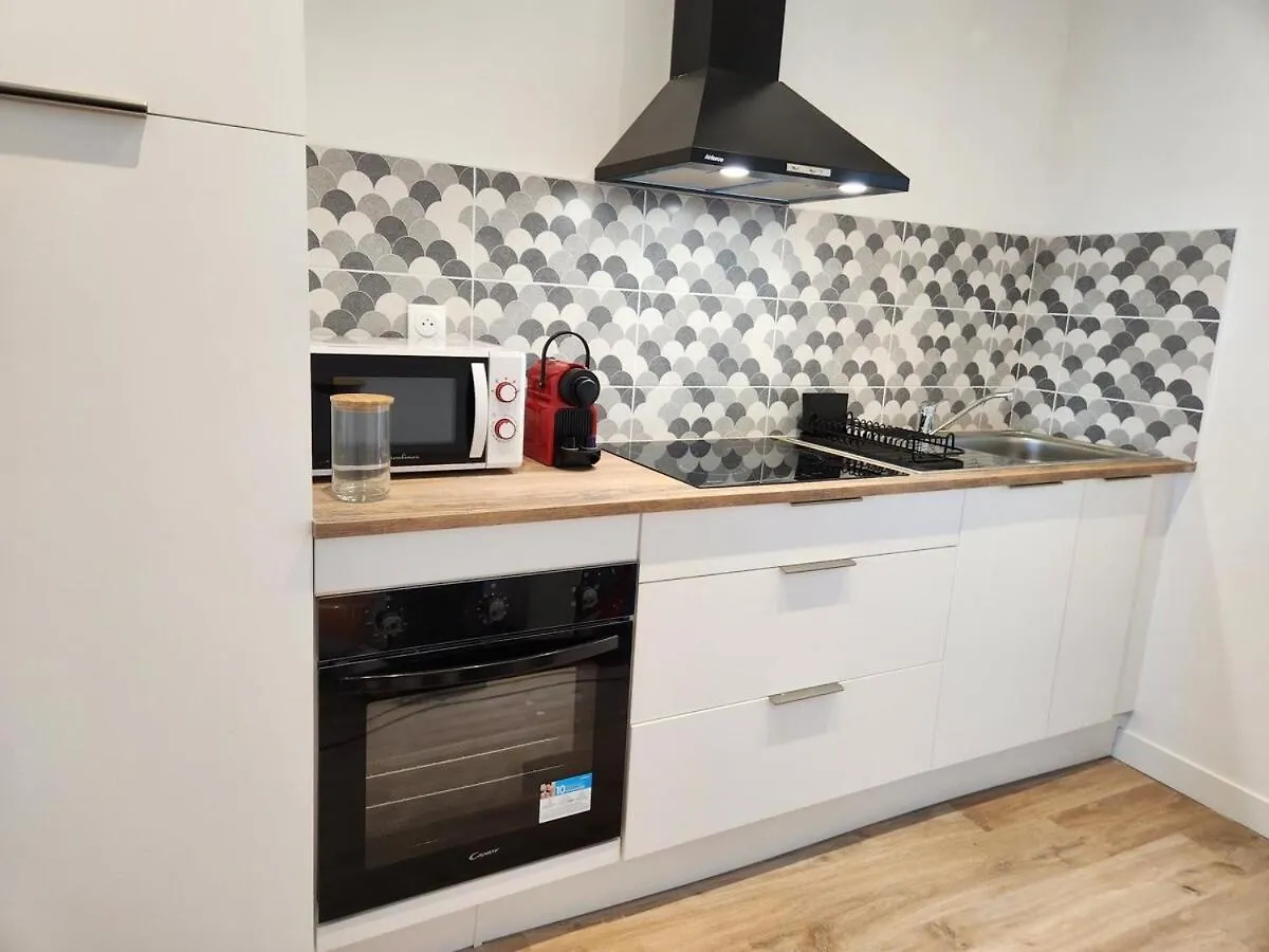 2- Bel Appartement Ville Close Wifi Confort Concarneau 0*,  France