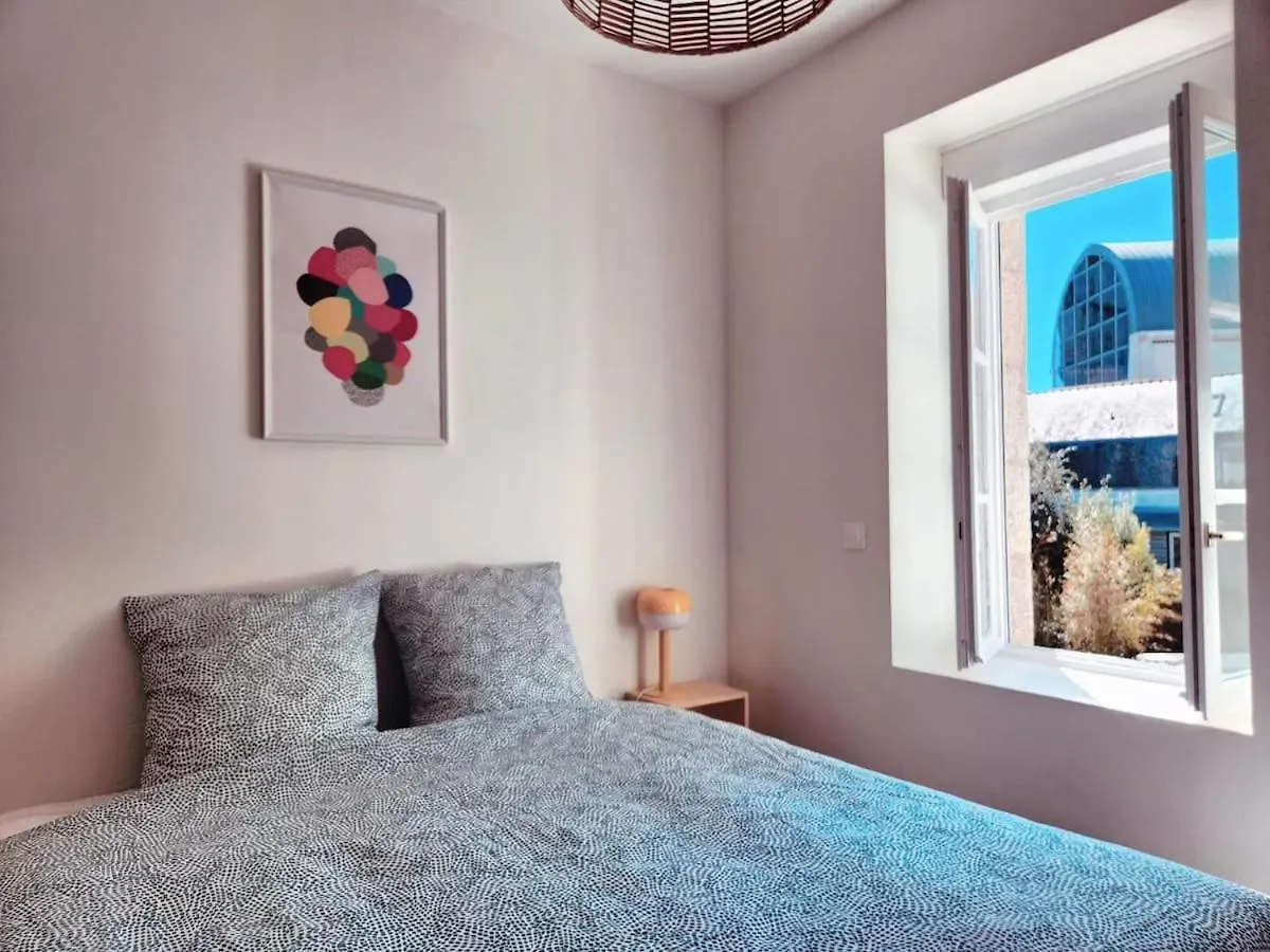 Apartment 2- Bel Appartement Ville Close Wifi Confort Concarneau France